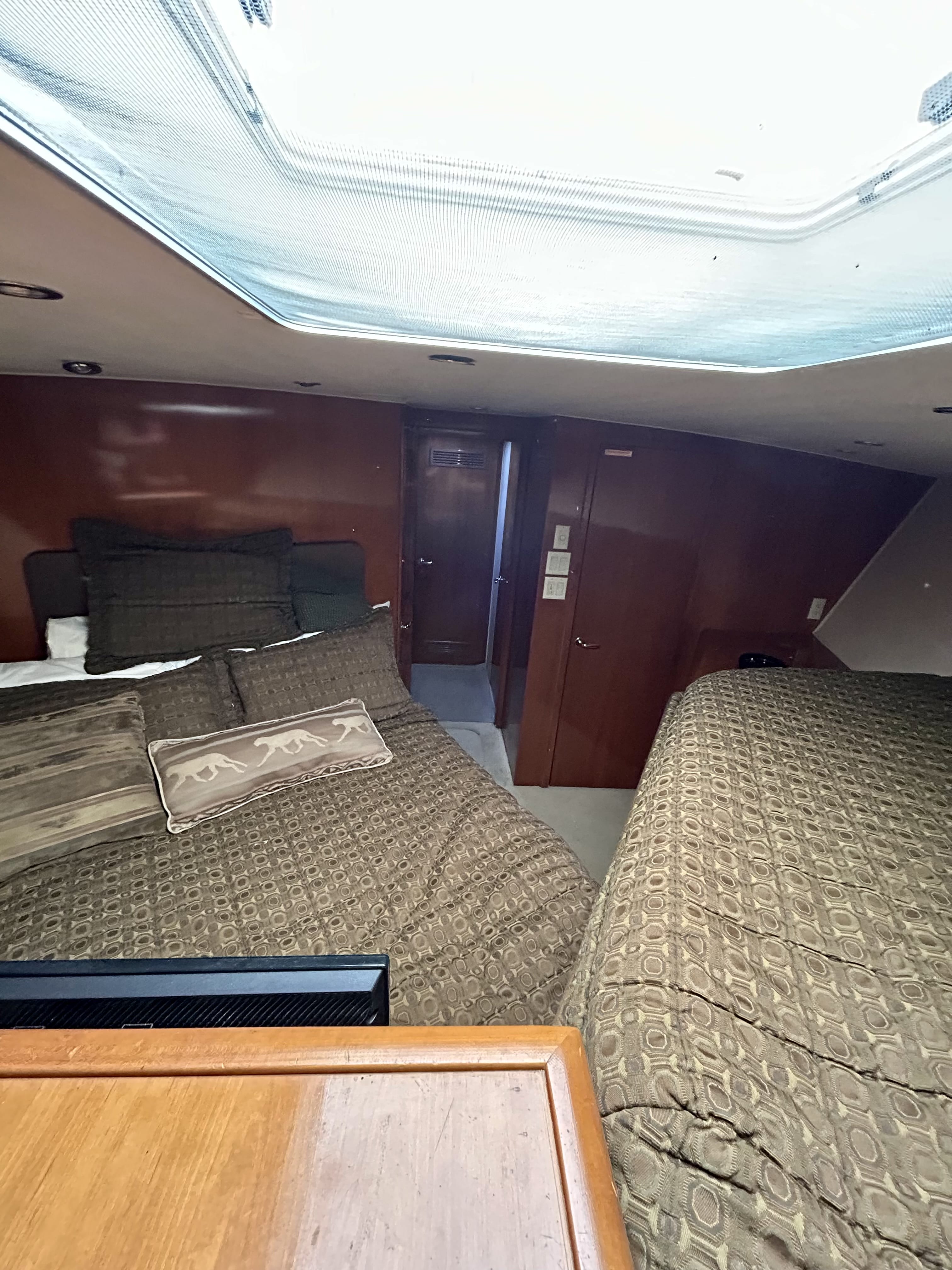 Bellagio - Cabin 3 - Luxury Deep Sea Fishing Boat